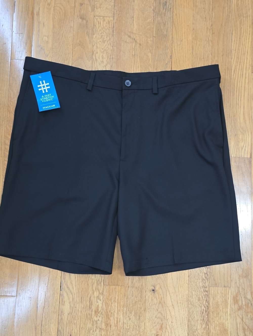 HAGGAR BRAND MEN'S BIG AND TALL BLACK FLAT FRONT SHORTS SIZE 42
